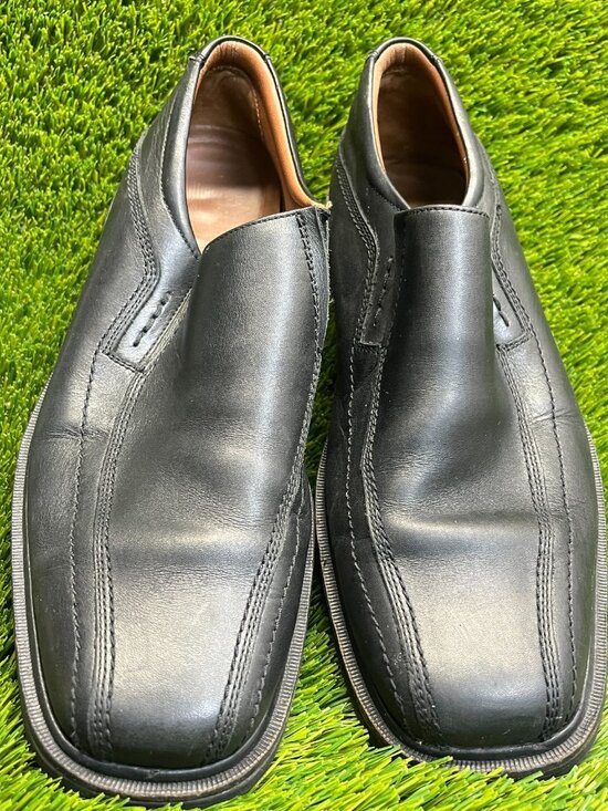 Johnston & Murphy Runoff Mens Size 10.5 Black Casual Classic Slip On Dress Shoes
